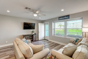 Living Area/Balcony Entrance