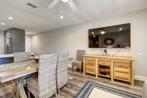 Living & Dining Area