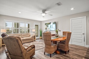 Living & Dining Area