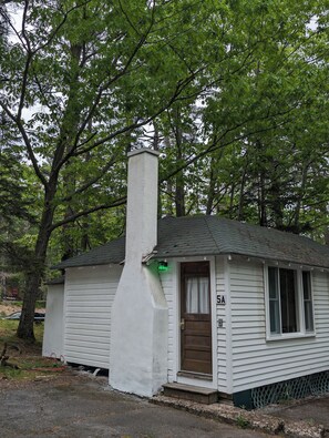 PXL_20240531_195411231