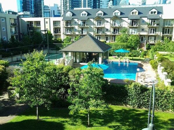 Unwind in the large, solar heated pool on a sunny day or relax in the hot spa elevated over the pool.  The tennis court is available for use. Tennis racquets and balls are in the hall cupboard of the apartment