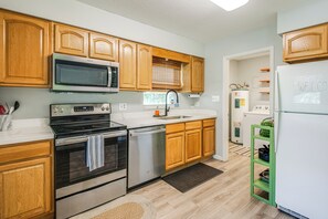 Kitchen | Single-Story Home | Central A/C & Heating