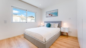 All bedrooms offer a comfy mattress and quality bed linen and also an en suite bathroom
#bedroom #bed #rest #relax #algarve #portugal
