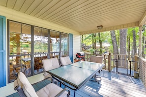 Deck | Outdoor Seating & Dining | Electric Grill | Lake Views