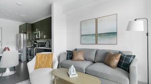 Barsala | Living Room