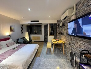 King bed and living area