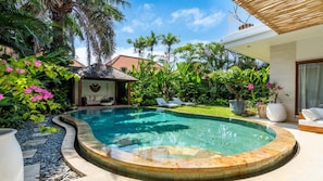 SAVANNA@Sanur  3br Luxury Pool Villa (803)