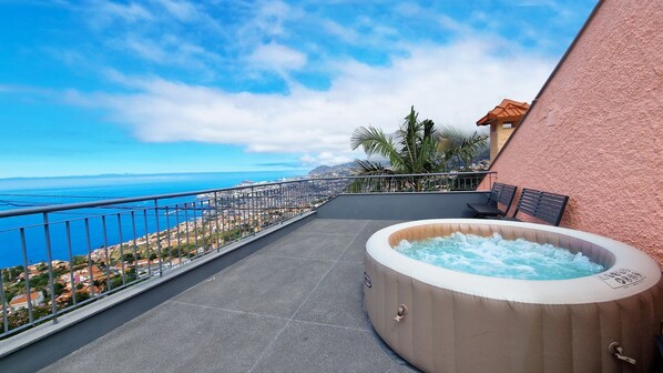 Discover Casa Clementine by LovelyStay in Funchal! Enjoy stunning ocean and bay views from the terrace jacuzzi, modern comfort with traditional charm, and fantastic amenities including AC, barbecue etc  #funchal #oceanview