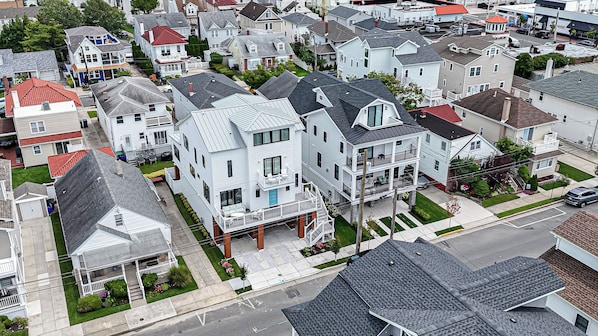 Marvelous Margate full house view
