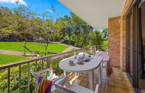 Shelly-Cove-Apt-12-Port-Macquarie-2444-Holiday-Apartment-Beachscape-Rentals