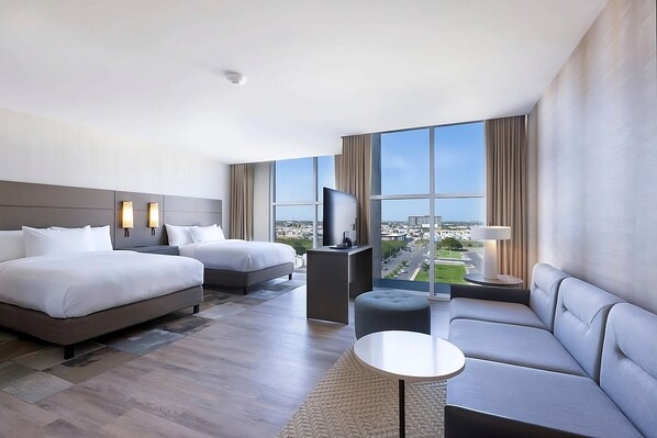 Unit with 2 Queen size beds