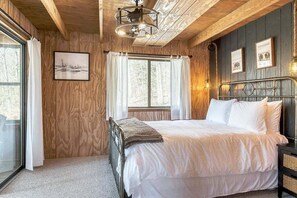 Main level bedroom