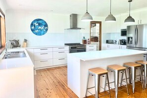 Large modern kitchen