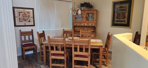 Dining room table
