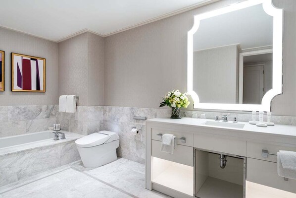Remodeled Two Bedroom Bellagio Suite - Bathroom.jpg