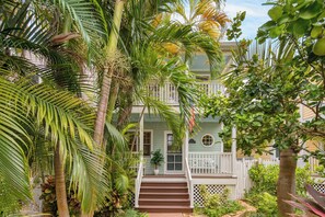 Chic, welcoming exterior.