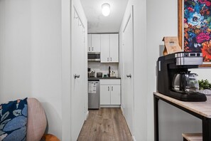 Modern kitchenette