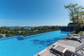 Takterrasspool
