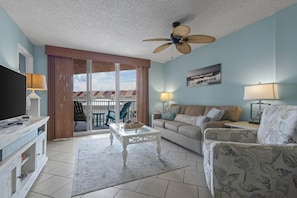 Buena Vista 205 Living Area