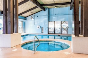 Tina de hidromasaje interior