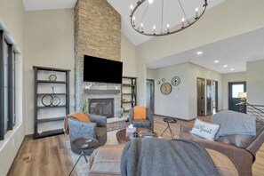 Great Room Fireplace