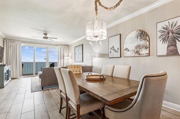 windemere 1302diningarea18a4040