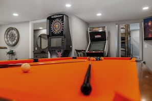 Spielezimmer