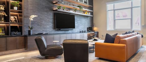 Miami Vacation Rental | 1BR | 1BA | Elevator Access | 1,063 Sq Ft