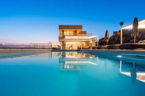 Activities, Amenities, Balcony / Terrace / Patio, Building Exterior, Facilities, Pool, Spring, Summer