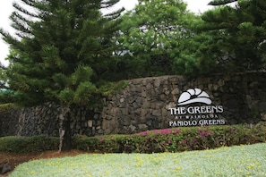 Resort Entrance/Name