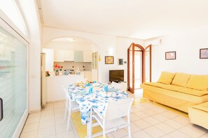 Living and dining room