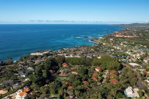 Red Roof Poipu Crater and Poipu Coastline