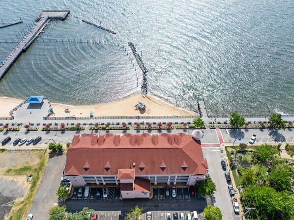 You can't get much closer to the Chesapeake Bay than this 2-bed/1-bath gem that sleeps 6!