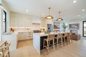 Gourmet Chef's kitchen with open concept main floor