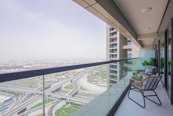 Balcony w/ City Views