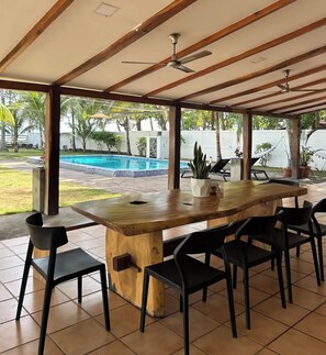 Outdoor dining