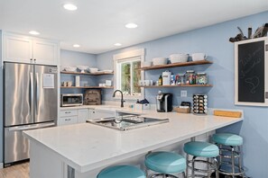 The chef in your group will love the fully equipped kitchen