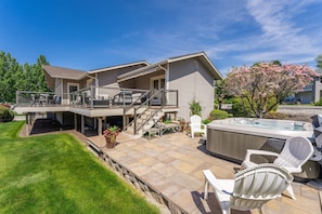 Lawn area near hot tub
