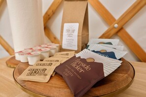 Bathroom amenities