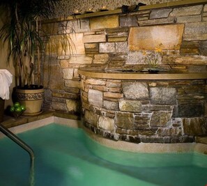 Enjoy the luxurious soaking tub at The Lodge at Vail Square.