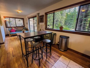 You can eat your meals while staring at the Redwood trees in all directions.