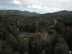 Located on the access road two miles from the base lodges of Snowshed and Rams Head