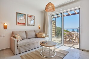 Please note that sea view is not guaranteed.