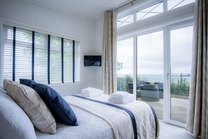 Shearwater 30 - 2 Bedroom Lodge - Summerhill (22336)