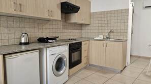 Fully equipped kitchen!