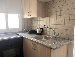 Equipped Kitchen!
