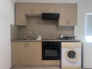 Equipped Kitchen!