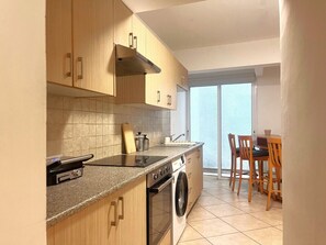 Fully equipped kitchen!