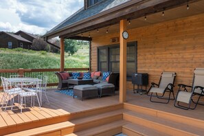 SGR 206 Juniper deck