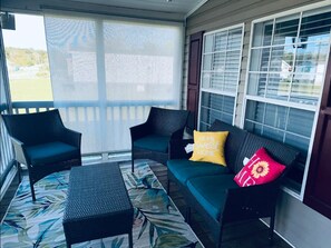 Great screen porch of relaxing with your coffee or evening cocktail!